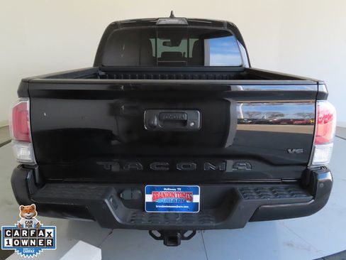 Used 2023 Toyota Tacoma TRD Sport w/ Technology Package image 6