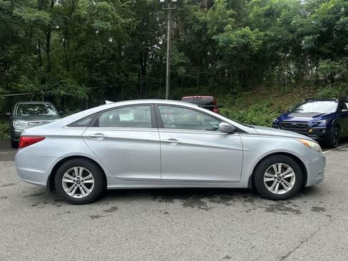 Used 2013 Hyundai Sonata GLS w/ Popular Equipment Pkg FWD image 3