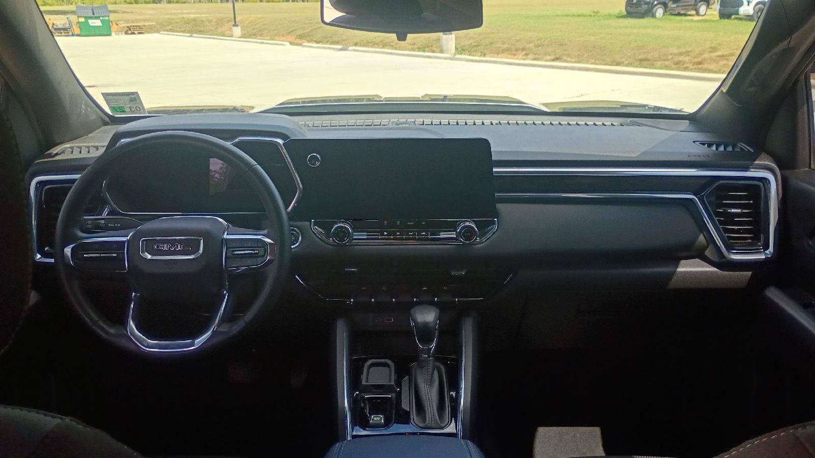 Used 2025 GMC Canyon Elevation RWD image 15