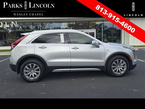Used 2020 Cadillac XT4 Premium Luxury w/ Enhanced Visibility Package image 3