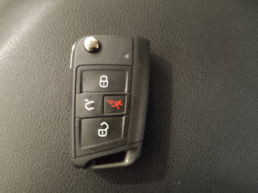 Used 2025 Volkswagen Jetta S FWD image 32