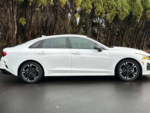Used 2021 Kia K5 GT-Line image 3