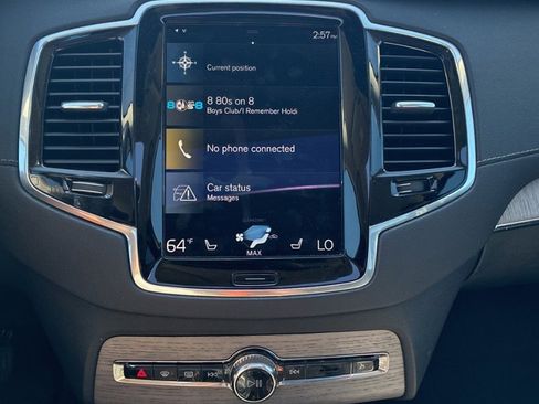 Used 2021 Volvo XC90 T8 Inscription image 10