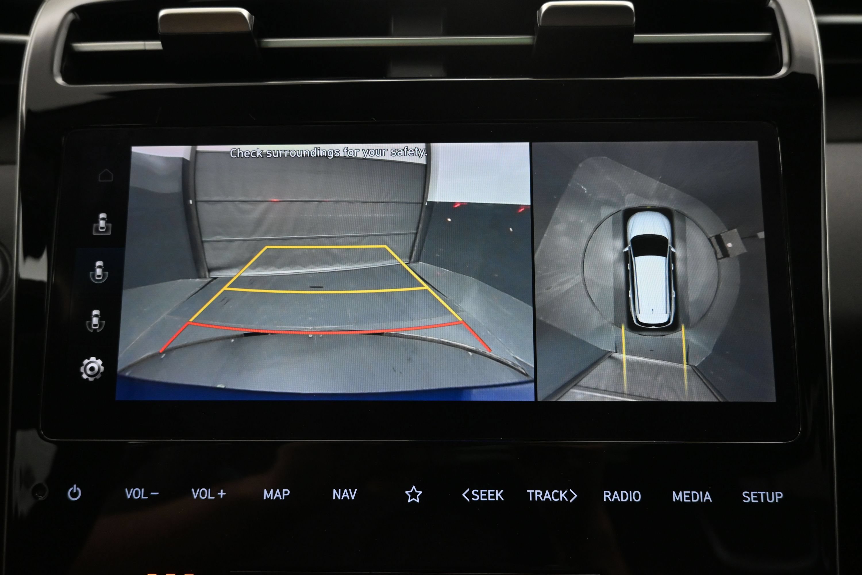 Used 2023 Hyundai Tucson Limited AWD/4WD image 17