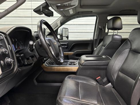 Used 2016 Chevrolet Silverado 3500 LTZ w/ Duramax Plus Package image 12