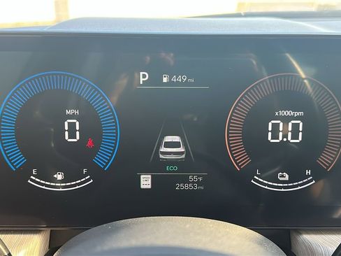 Certified 2025 Hyundai Sonata SEL image 2