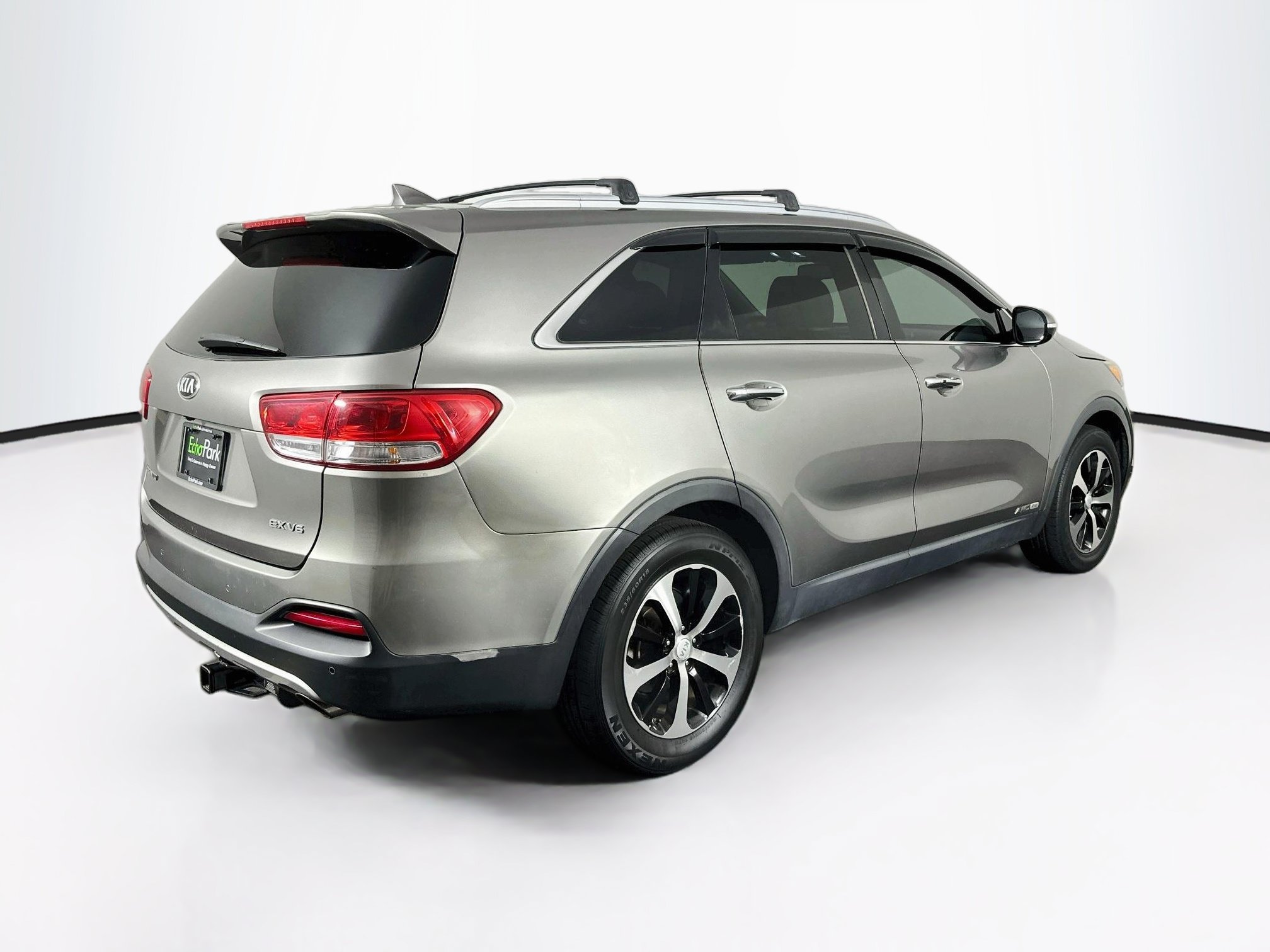 Used 2017 Kia Sorento EX AWD/4WD image 9