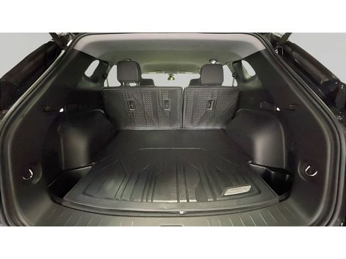 Used 2024 Chevrolet Blazer LT w/ Convenience Package image 16