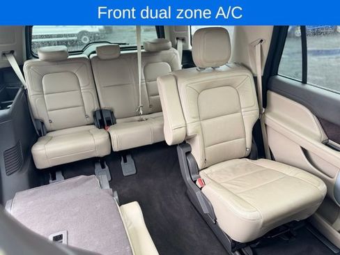 Certified 2024 Lincoln Navigator Reserve AWD/4WD image 32