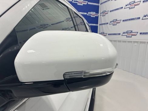 Used 2024 Ford Expedition Limited AWD/4WD image 13