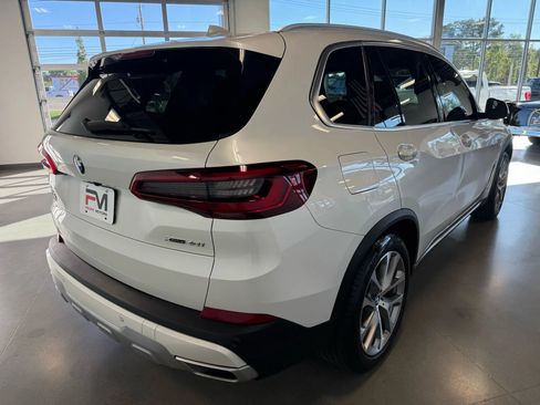 Used 2019 BMW X5 xDrive40i w/ Convenience Package AWD/4WD image 9