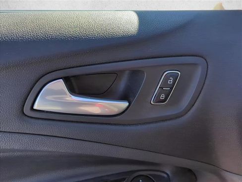 Used 2013 Ford C-MAX SEL image 11