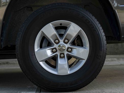 Used 2019 RAM 1500 Tradesman w/ Chrome Plus Package RWD image 14