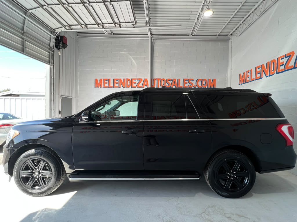 Used 2021 Ford Expedition Max XLT RWD image 2