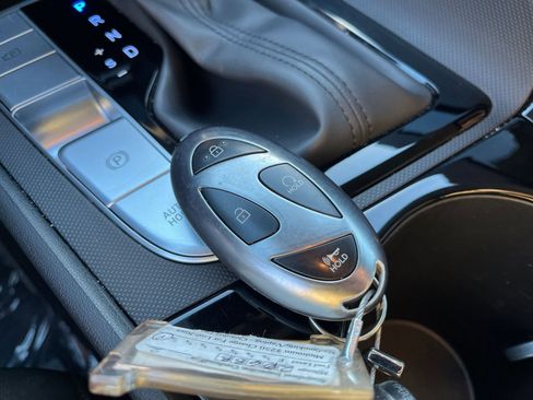 Used 2025 Hyundai Elantra SEL image 22