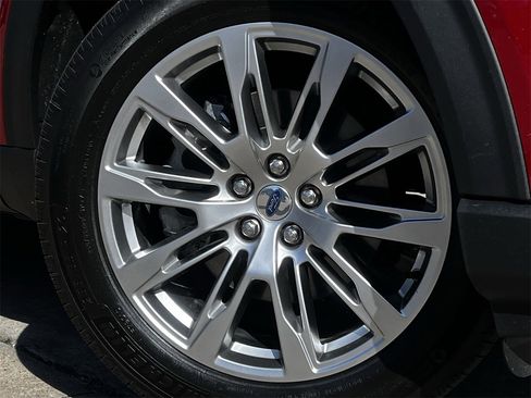 Used 2025 Ford Explorer Platinum image 31