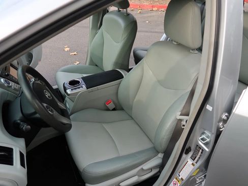 Used 2012 Toyota Prius V Two image 17