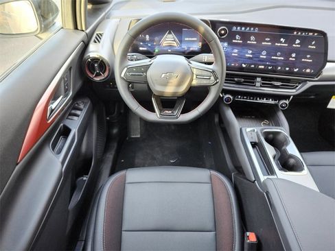 New 2026 Chevrolet Equinox EV RS image 11