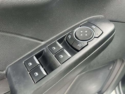 Certified 2022 Ford Escape SE w/ Convenience Package image 17