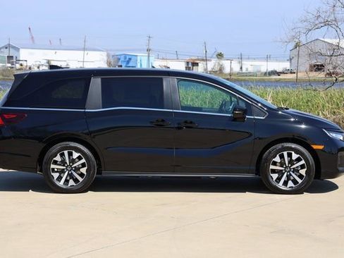 New 2026 Honda Odyssey EX-L image 4
