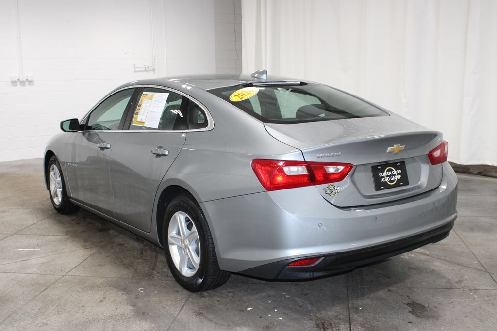 Used 2024 Chevrolet Malibu LT FWD image 6