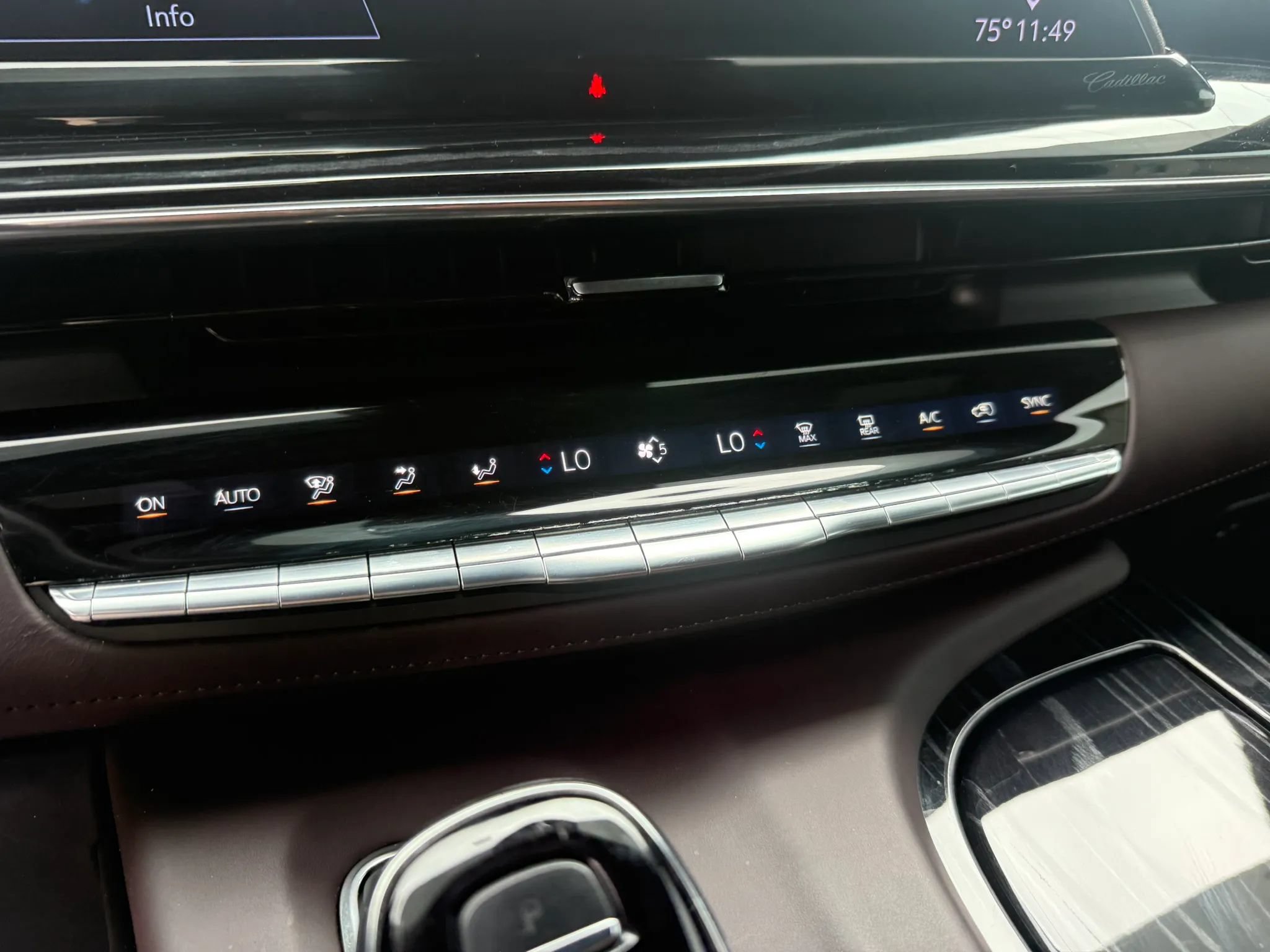 Used 2023 Cadillac Escalade V AWD/4WD image 24