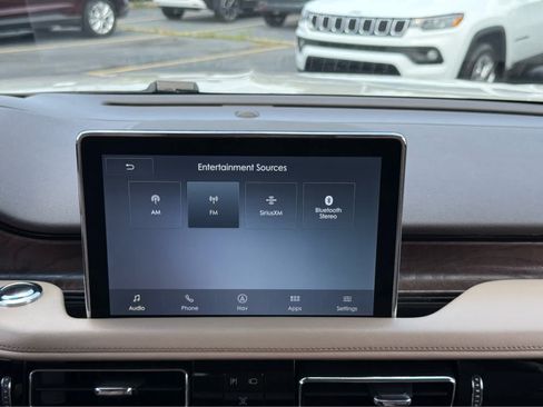 Used 2023 Lincoln Aviator Reserve w/ Equipment Group 201A AWD/4WD image 30
