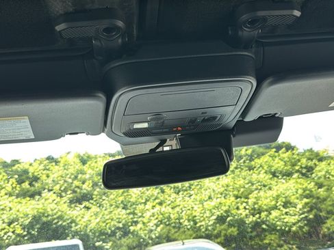 Certified 2025 Ford Bronco Outer Banks AWD/4WD image 28