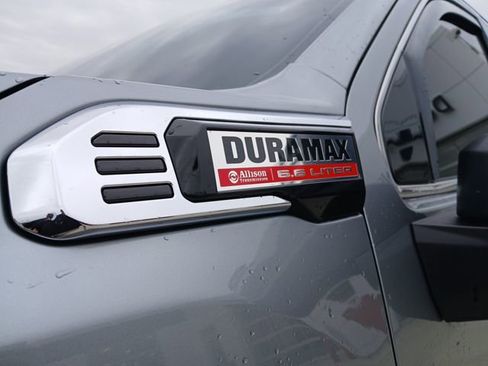 Used 2024 GMC Sierra 3500 Denali w/ Denali Reserve Package AWD/4WD image 9