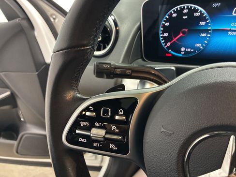 Used 2021 Mercedes-Benz GLB 250 4MATIC image 20