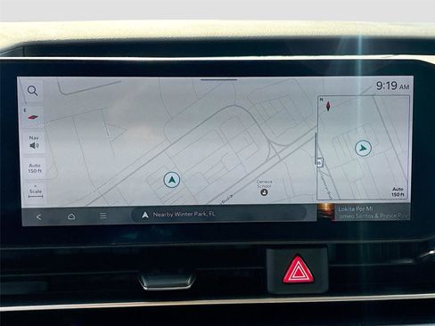 Used 2025 Kia Carnival image 13