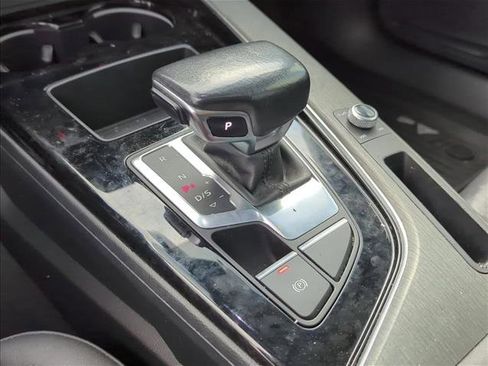 Used 2021 Audi A4 2.0T Premium w/ Convenience Package image 20