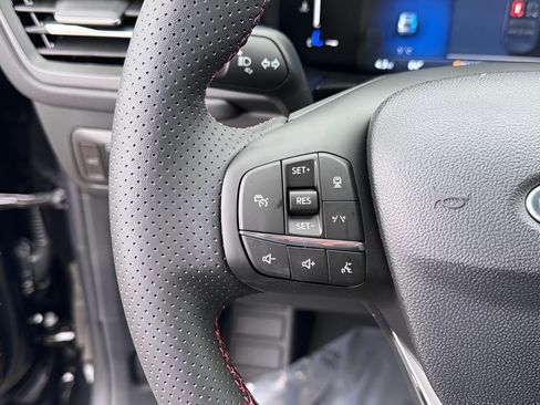 New 2026 Ford Escape ST-Line w/ Tech Pack #1 FWD image 15