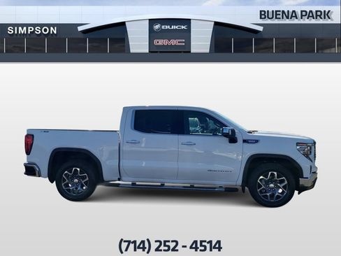 Used 2026 GMC Sierra 1500 SLT w/ SLT Premium Package AWD/4WD image 9