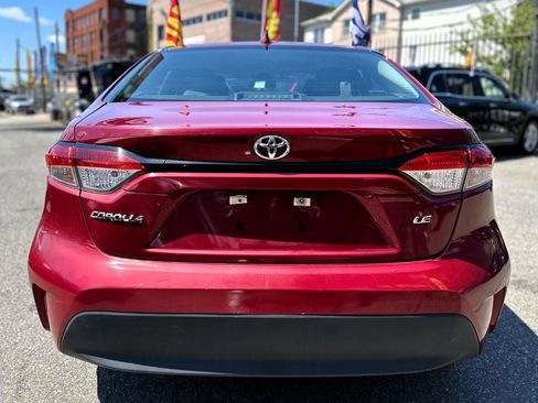 Used 2024 Toyota Corolla LE FWD image 5