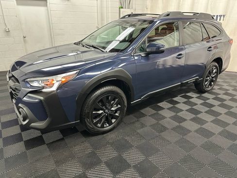 Used 2024 Subaru Outback Onyx Edition AWD/4WD image 5
