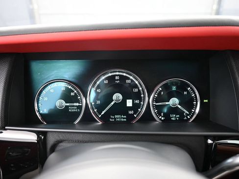 Certified 2019 Rolls-Royce Cullinan AWD/4WD image 19