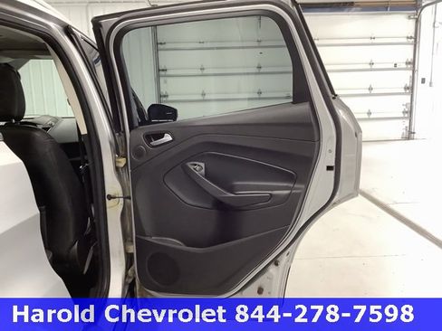 Used 2018 Ford Escape Titanium image 8