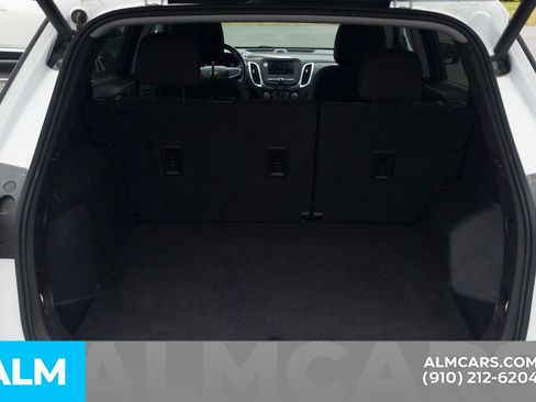 Used 2024 Chevrolet Equinox LT FWD image 9