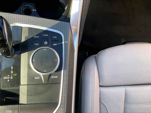 Used 2022 BMW 440i xDrive Coupe w/ Premium Package image 36