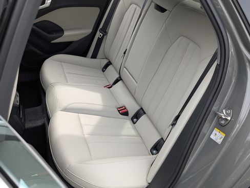 Used 2025 Audi A5 2.0T Premium w/ Convenience Package image 18