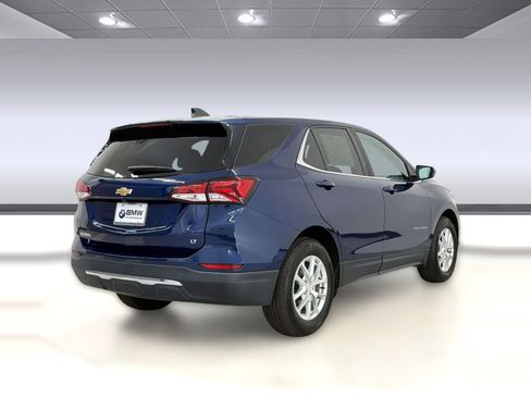 Used 2022 Chevrolet Equinox LT FWD image 9
