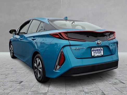 Used 2017 Toyota Prius Prime Plus image 7