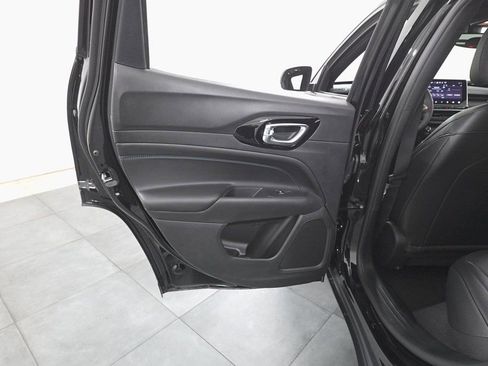 New 2026 Jeep Compass Limited image 21