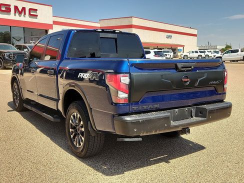 Used 2021 Nissan Titan PRO-4X w/ Pro-4x Convenience Package AWD/4WD image 3