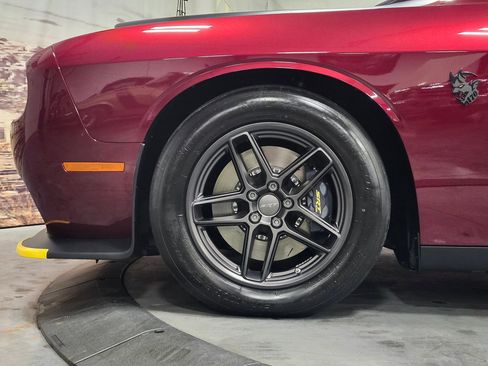 Used 2023 Dodge Challenger SRT Hellcat Redeye image 5