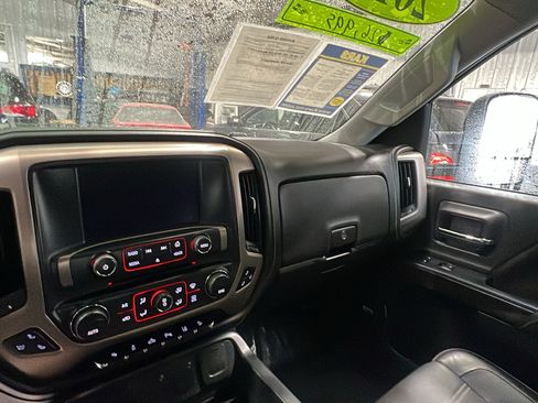 Used 2015 GMC Sierra 2500 Denali w/ Driver Alert Package AWD/4WD image 13