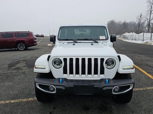 Used 2023 Jeep Wrangler Unlimited Sahara w/ Cold Weather Group image 3
