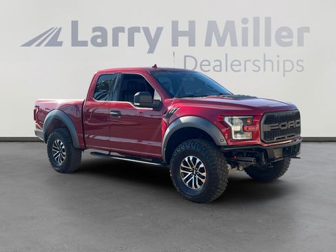 Used 2019 Ford F150 Raptor w/ Equipment Group 801A Mid image 7
