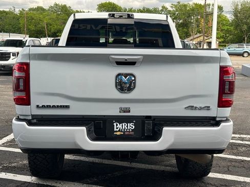 Used 2024 RAM 2500 Laramie w/ Sport Appearance Package AWD/4WD image 5